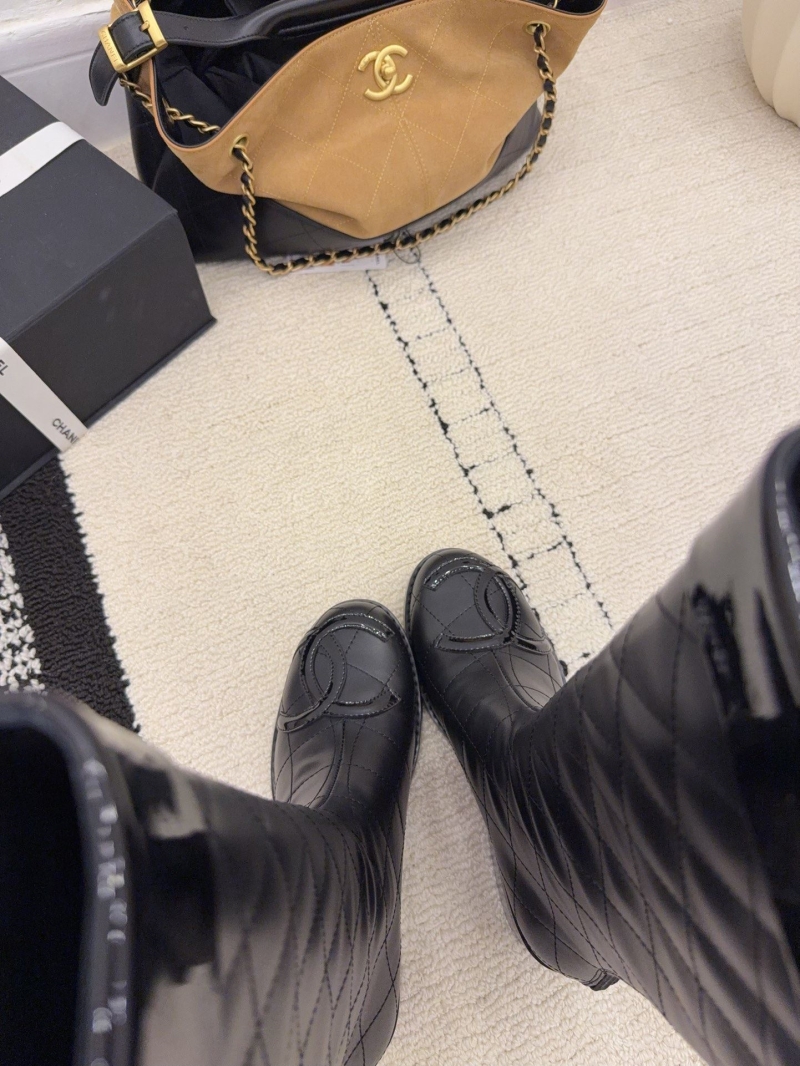 Ch**el boots